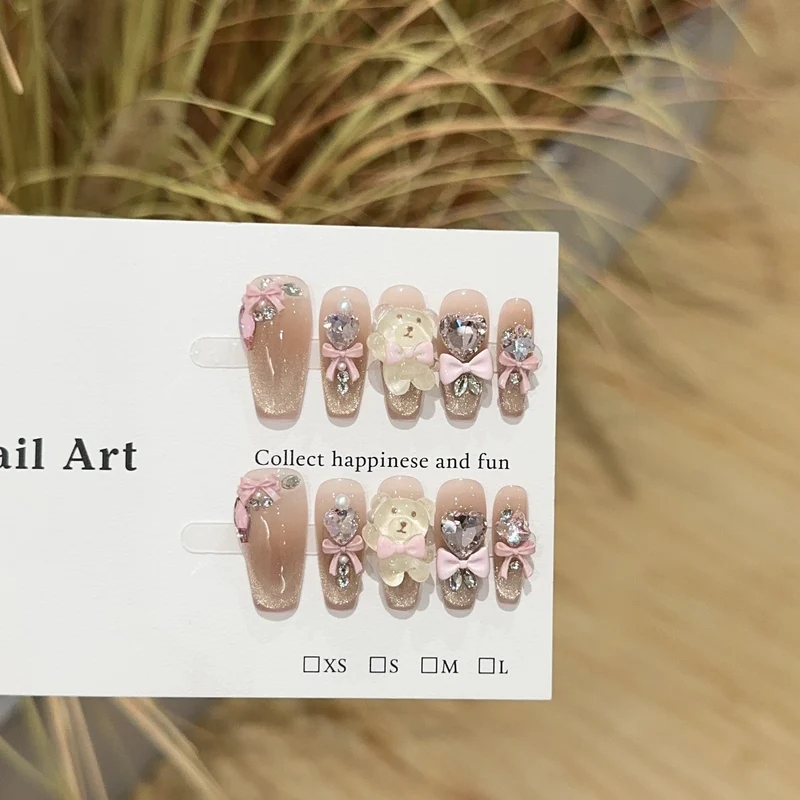 Niedliches Themen-Press-On-Nagelset