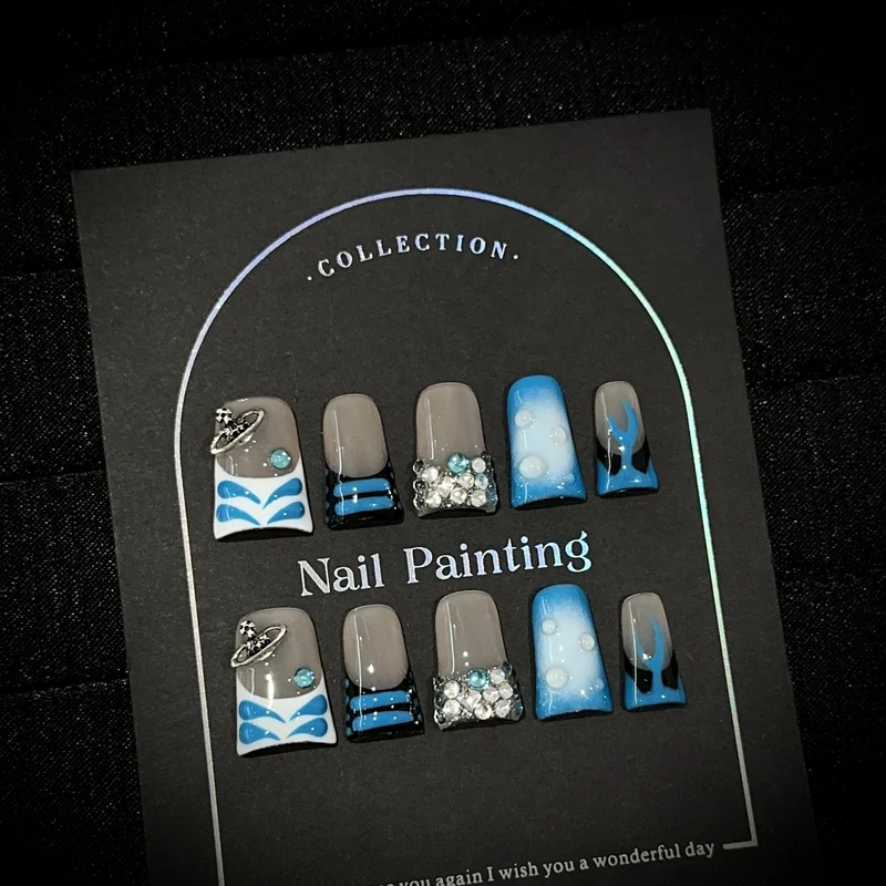 Kreative 3D Press-On Nagelkunst Kollektion