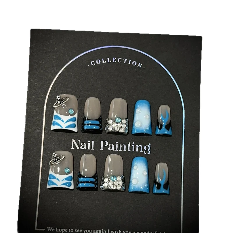 Kreative 3D Press-On Nagelkunst Kollektion