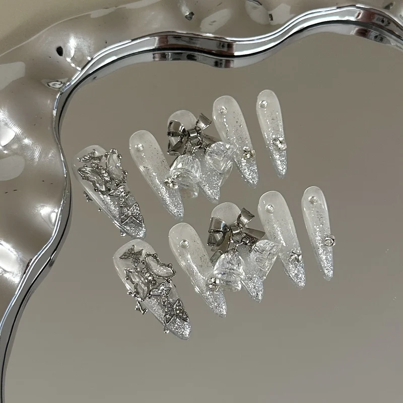 Künstlerisches mit Strass verziertes Press-On-Nagel-Set