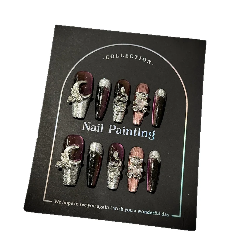 Künstlerische Press-On Nagel Kollektion