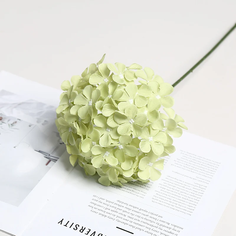Realistische Florale Hortensienstiel