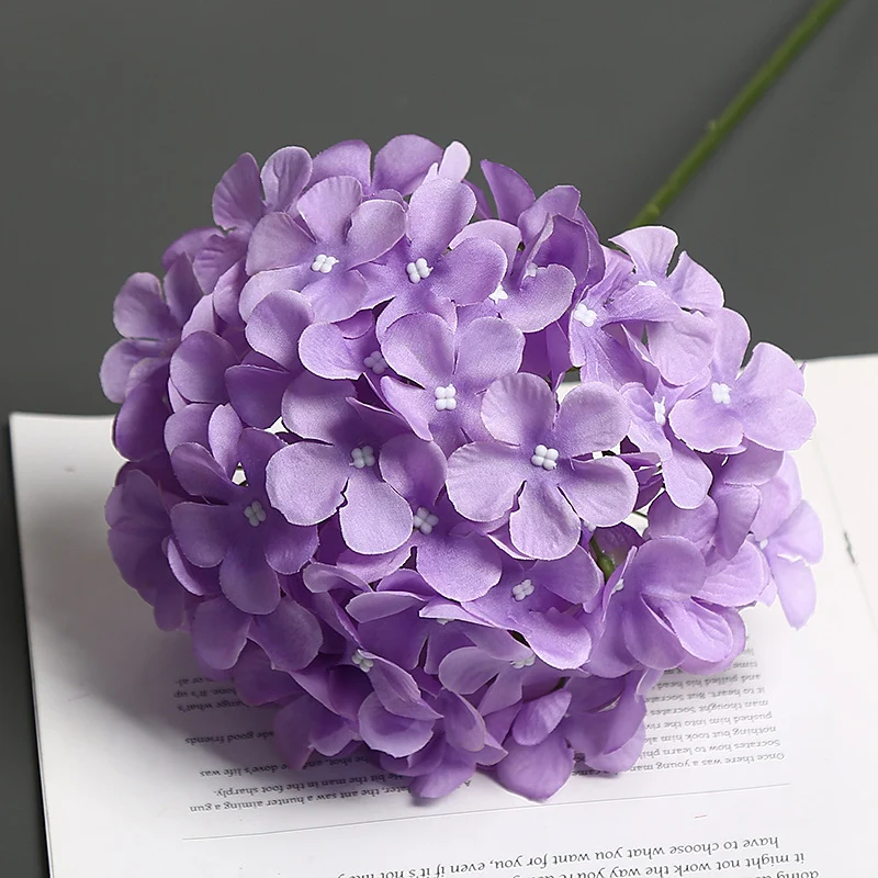 Realistische Florale Hortensienstiel