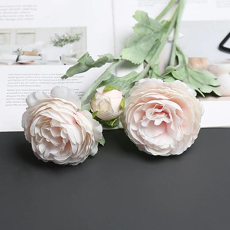 Realistische Kunstblumenstängel