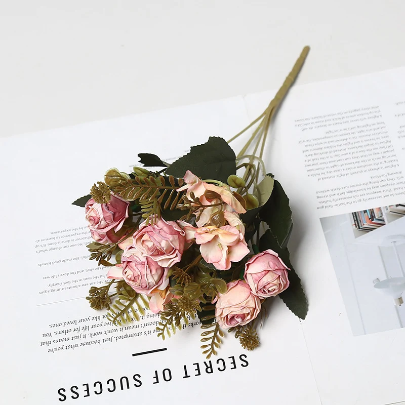 Premium Künstliches Blumenarrangement