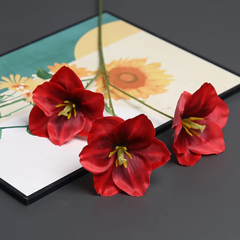 Dekorative Blumenstiel für die Innendekoration