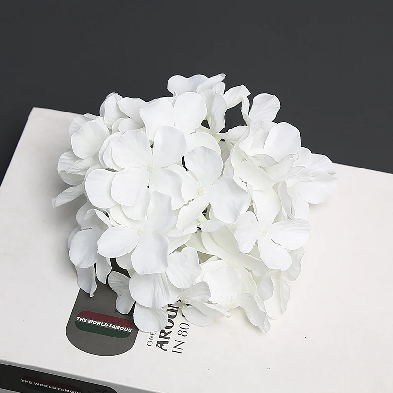 Dekorative Blume für Heimdekoration Anzeige