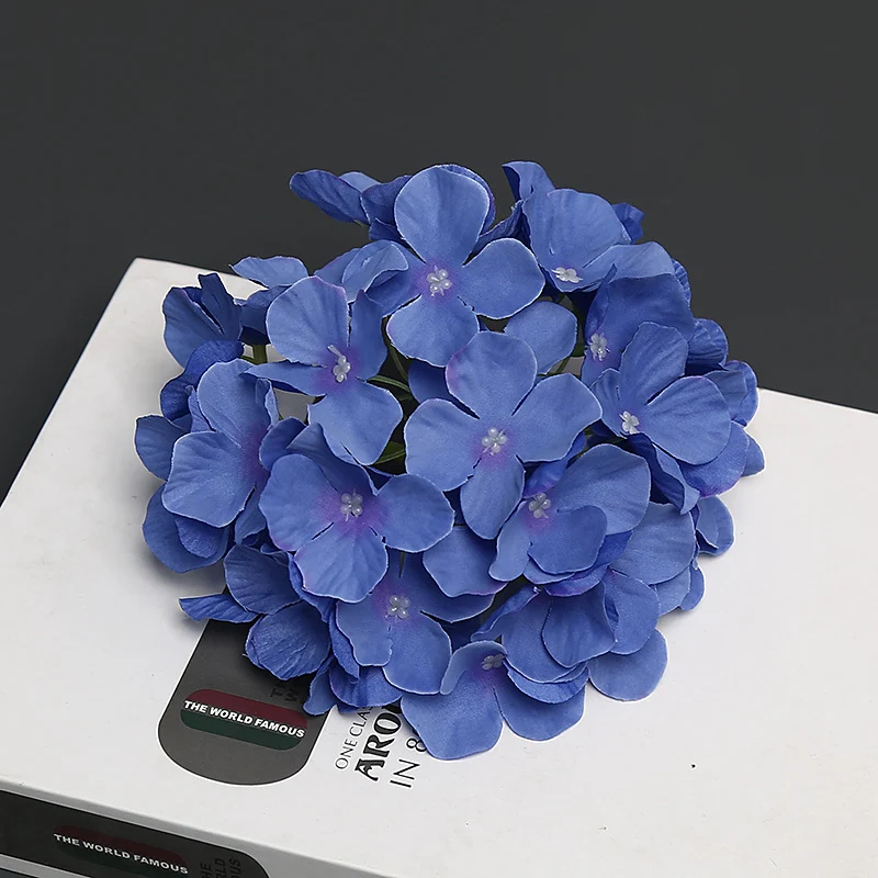 Dekorative Blume für Heimdekoration Anzeige