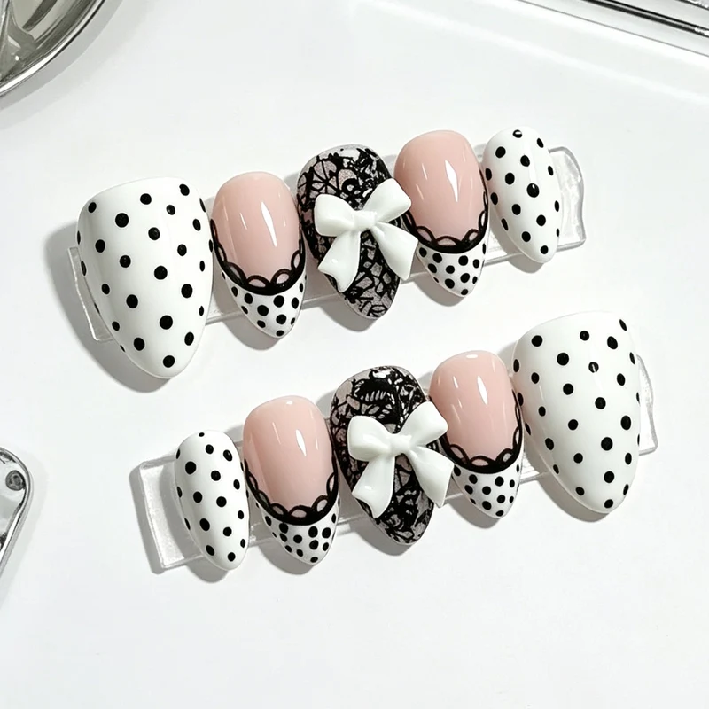 Elegante Press-On Nagelkunst Kollektion