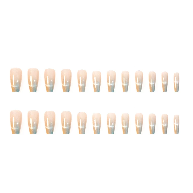 Stylische Ombre-Nagelspitzen