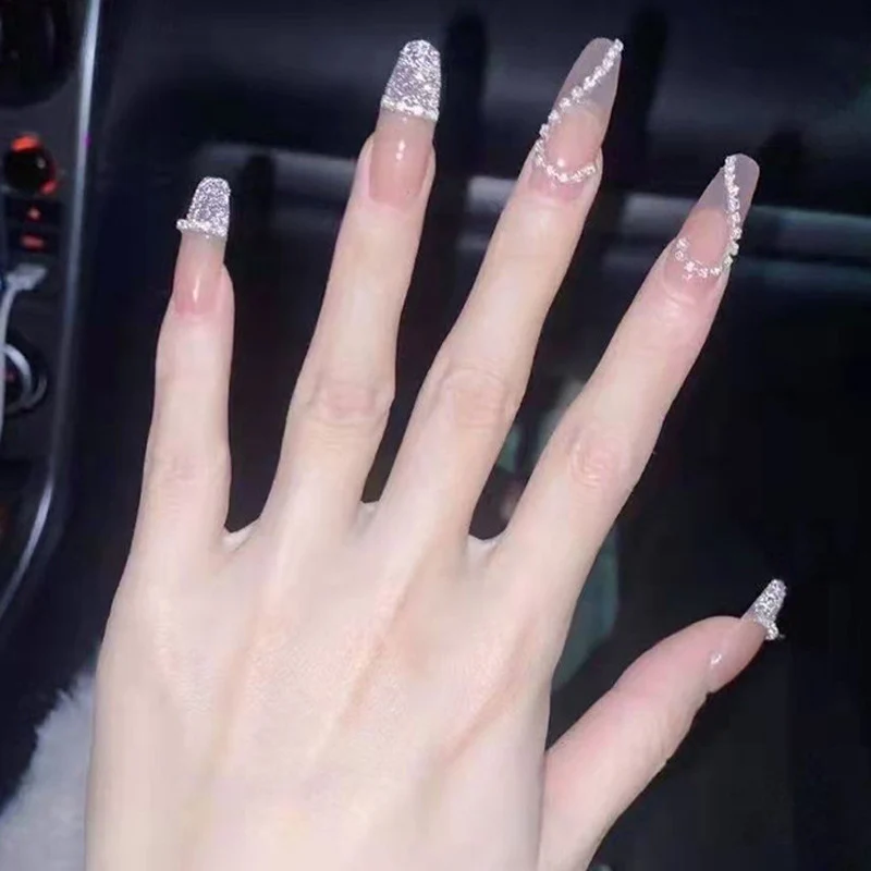 Glamouröse mit Strass verzierte Press-On Nagelset