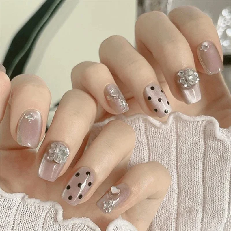 Glamorous Press-On Nagelkunst Set