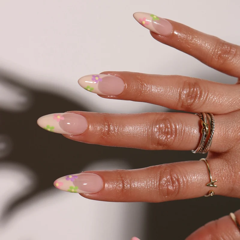Florale Akzent Press-On Nagelset