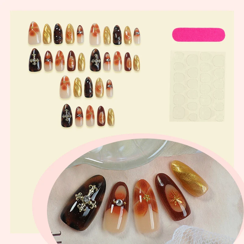 Dekorativer Press-On Nagelkunst Set