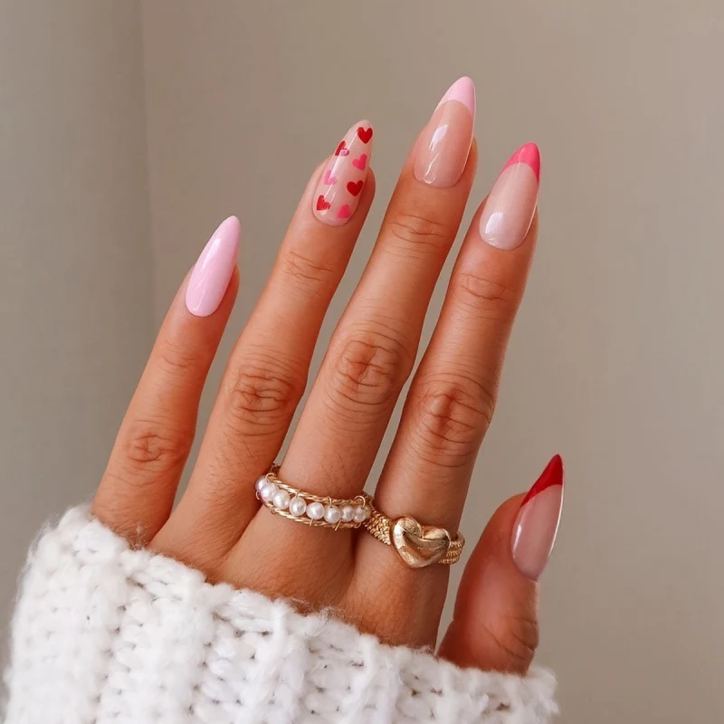 Künstlerisches Herz Akzent Press-On Nagelkunst Set