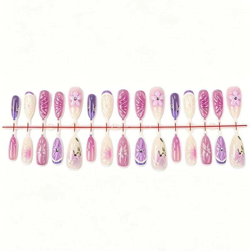 Künstlerisches Floral Press-On Nails Set