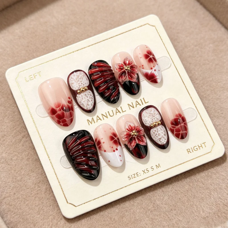 Künstlerisches blumenverziertes Press-On Nagelset