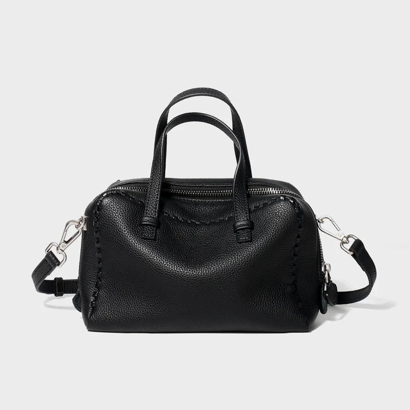 Gepunktetes Leder Arztstil-Satteltasche mit Whipstitch-Trimm und abnehmbarem Crossbody-Gurt