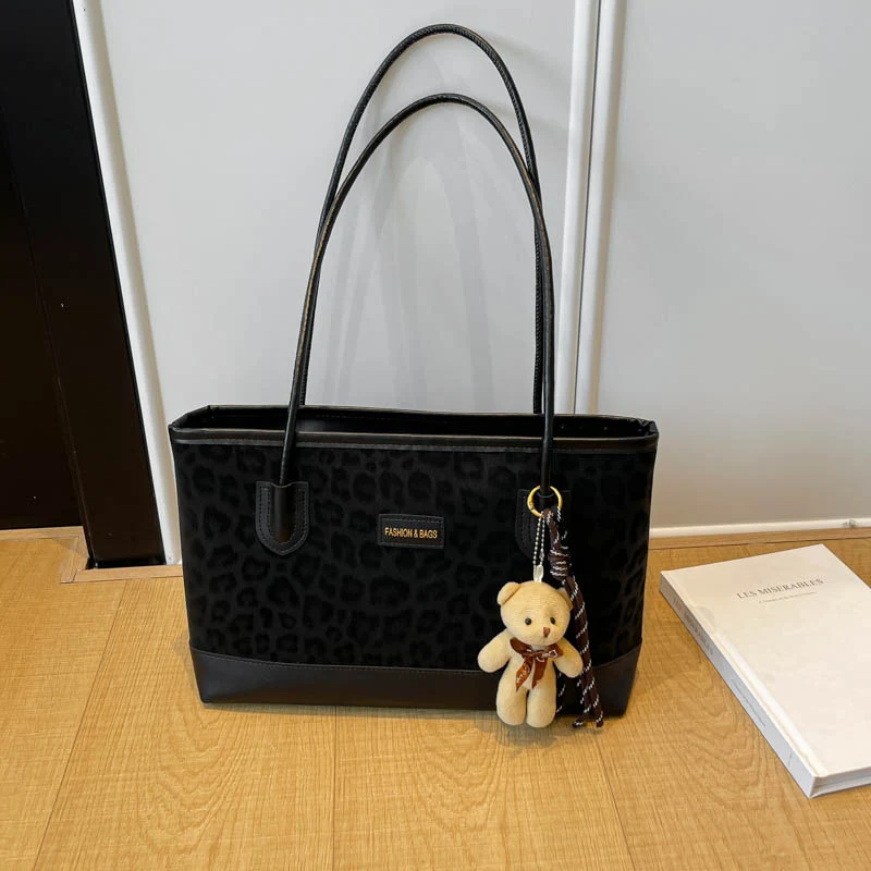 Stilvolle Leopardenprint-Handtasche