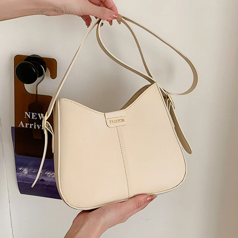 Moderne Minimalistische Schultertasche