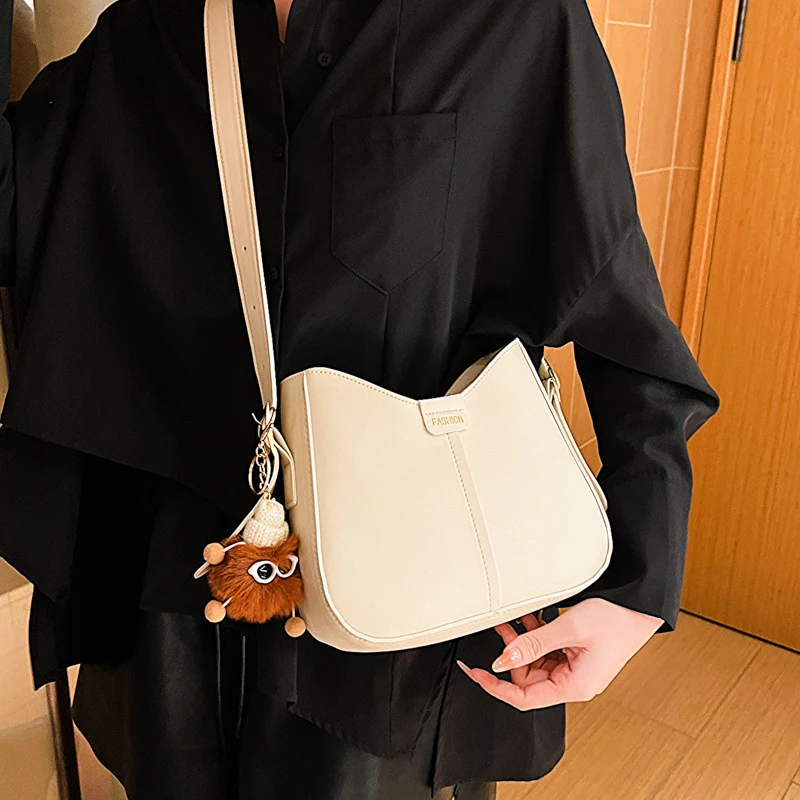Moderne Minimalistische Schultertasche