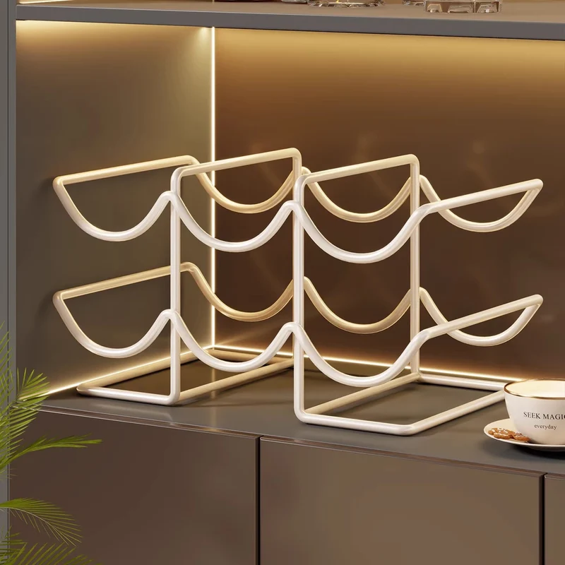Minimalist geschwungener Metall-Theken-Weinregal für sechs Flaschen horizontale Lagerung