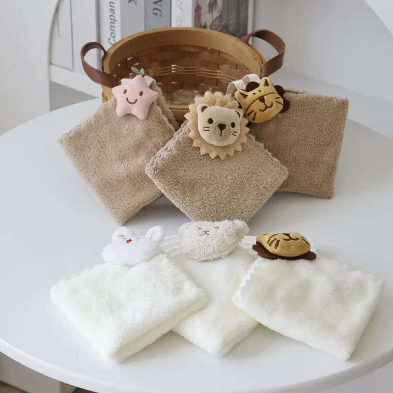Plüsch-Maus-Hauben-Babybadetuch mit Aufhängeschlaufe