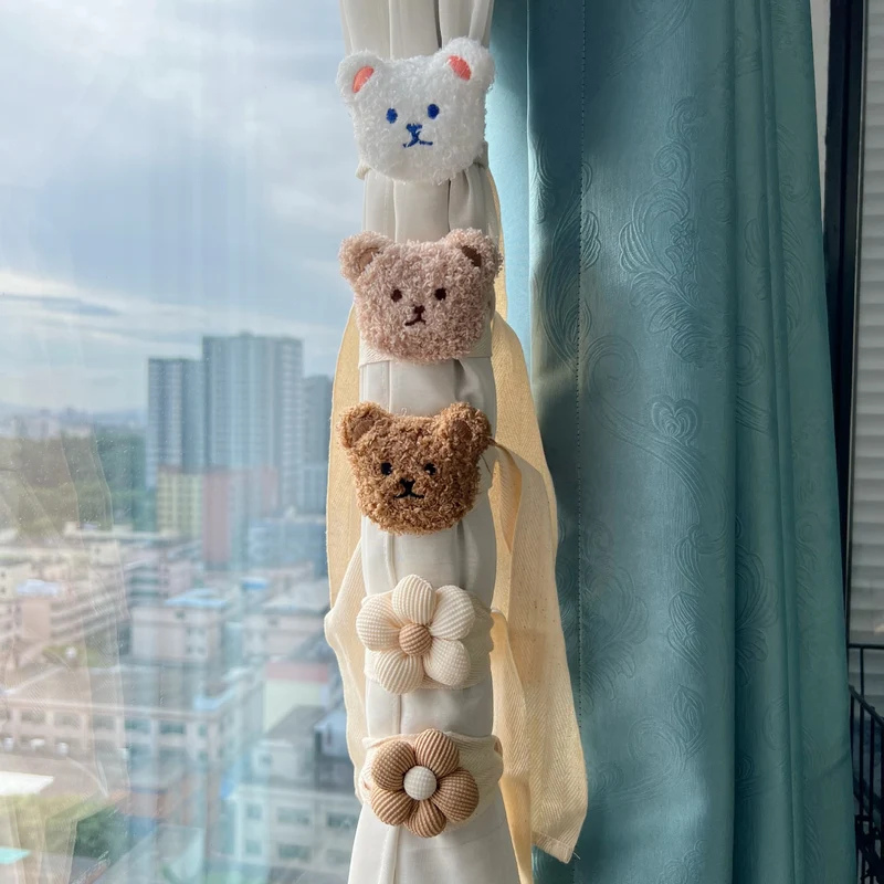 Plüsch Bären Gardinenband mit elastischer Schlaufe und weichem Teddygesicht