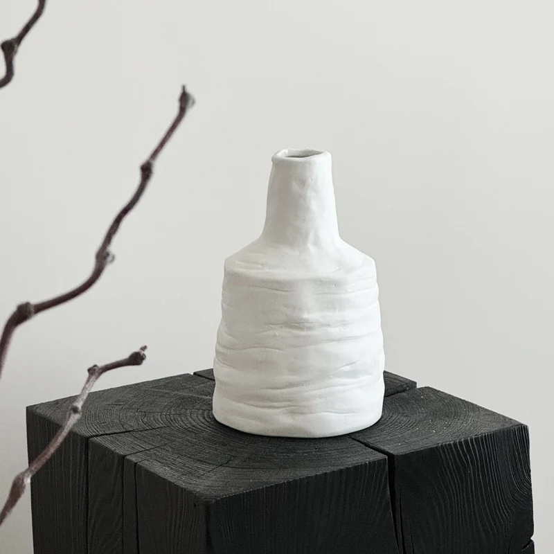 Strukturierte Keramik Kunstvase