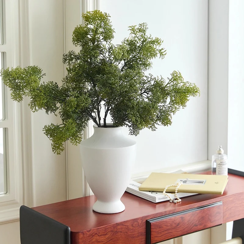 Elegante moderne Keramikvase