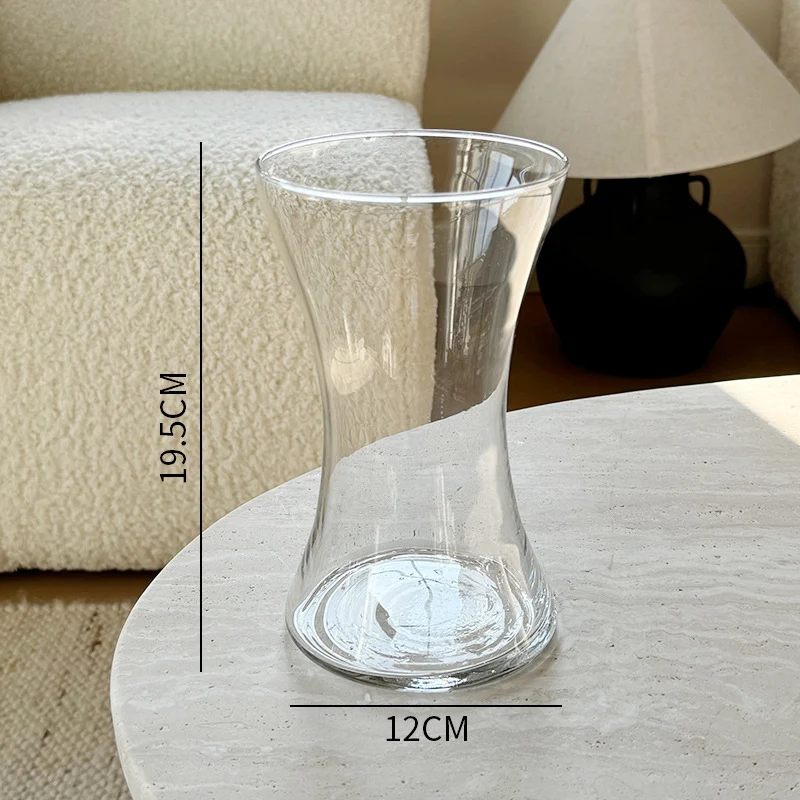 Elegante handgefertigte Glasvase