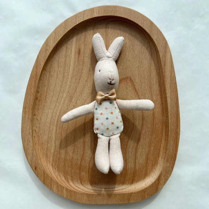 Miniatur Leinen Kaninchen Komforter Plüsch mit Gingham-Taschenkleid und Ripsband-Schleife