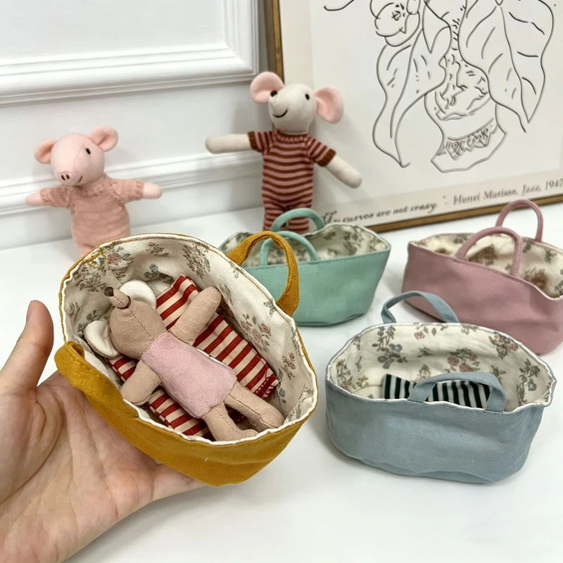 Miniatur Artisan Stoffmaus Puppe mit Flügelcape