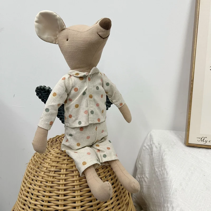 Handgemachte Leinen Langbein Hase Stofftier mit gesticktem Overall