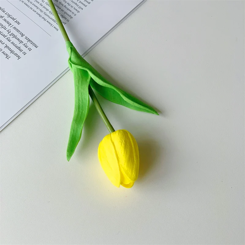 Realistische Künstliche Tulpenblume