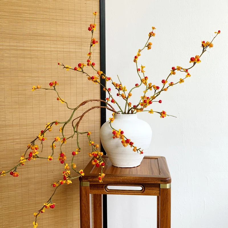 Dekorative Blumenstängel für Heimdeko-Displays