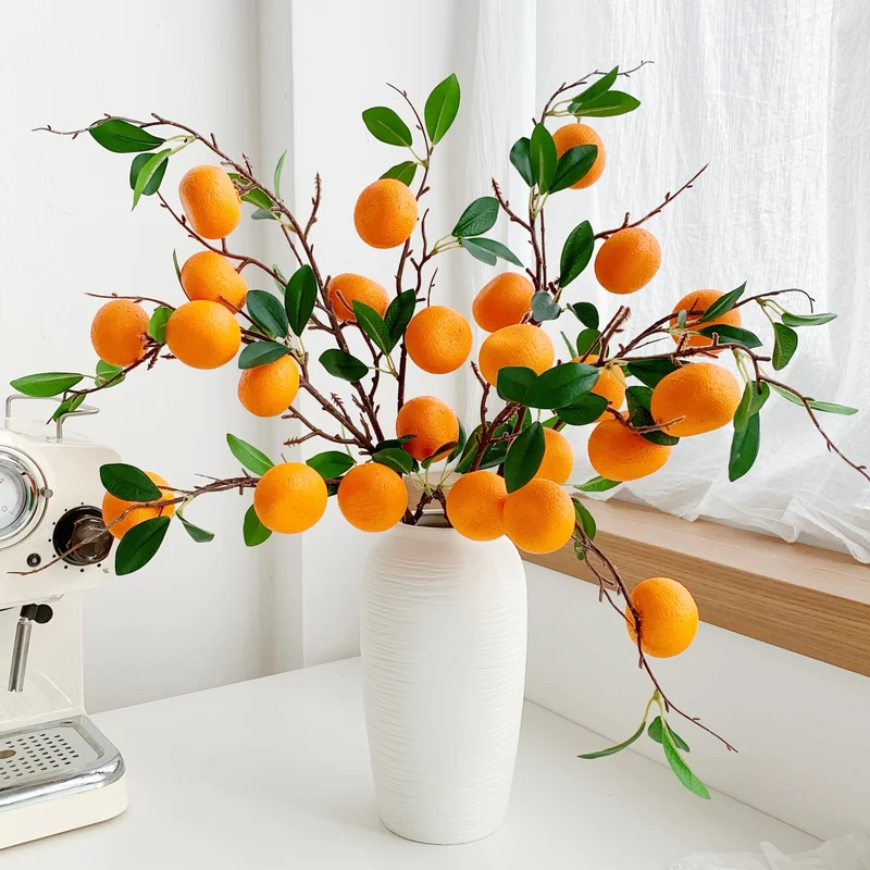 Dekorativer künstlicher Baum
