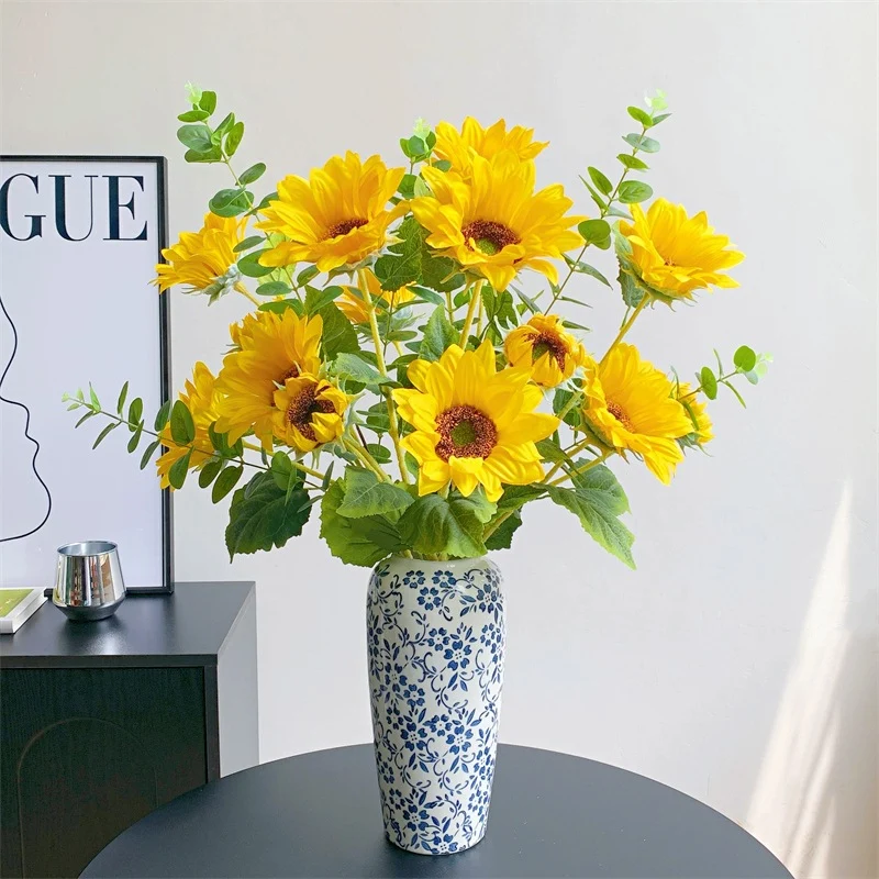 Künstlicher Sonnenblumenstiel