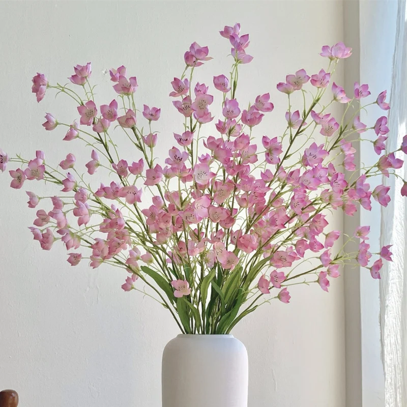 Künstliche Blumenarrangement