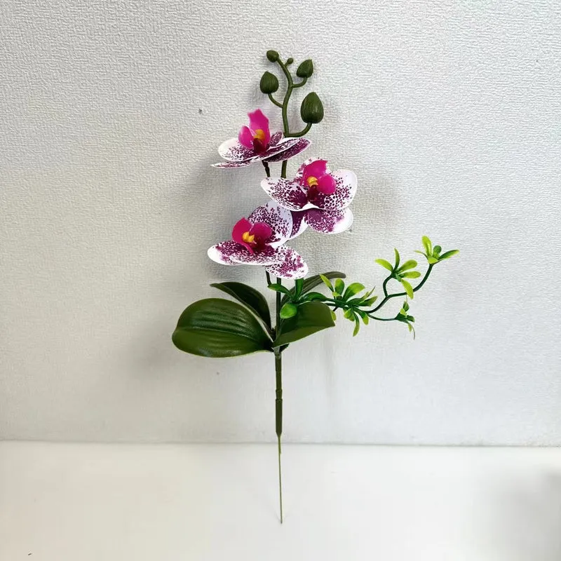 Naturgetreues Orchideenarrangement