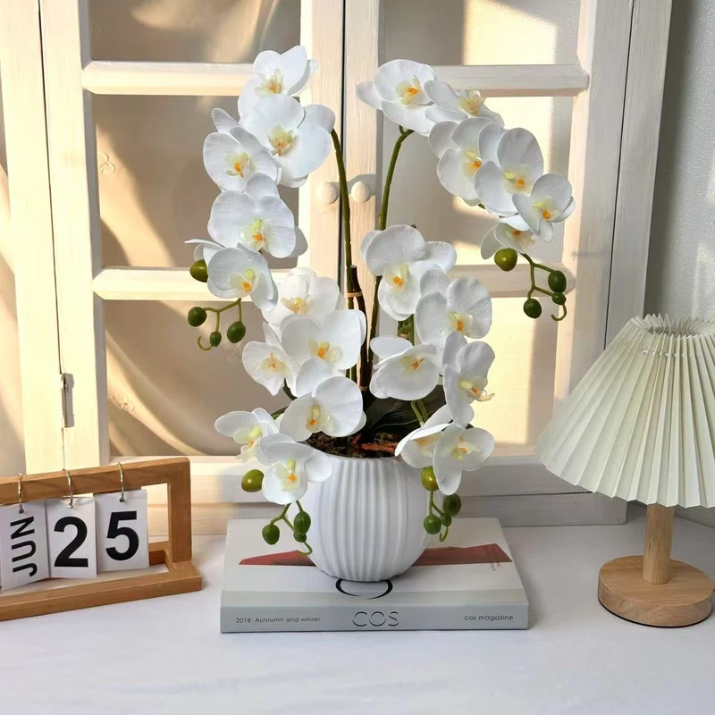 Elegante Orchideenblütenarrangement