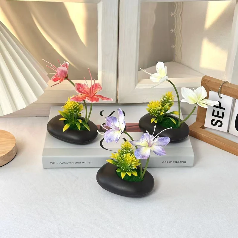 Elegante florale Ausstellungsbehälter