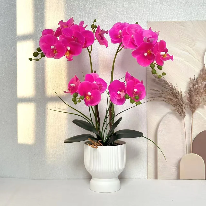 Elegante künstliche Orchideenarrangement für Tischdekoration Zuhause