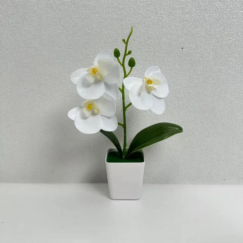 Dekorative künstliche Orchideenpflanze für die Wohnkultur展示
