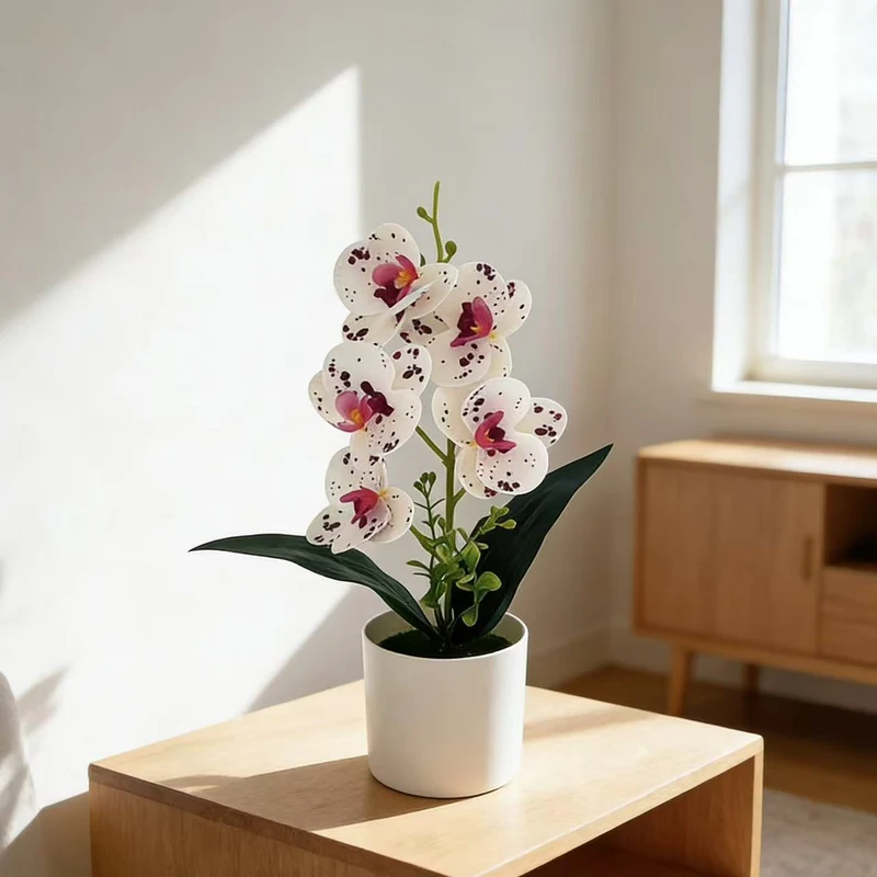 Künstliche Orchideenpflanze für Wohnkultur und Innendekoration