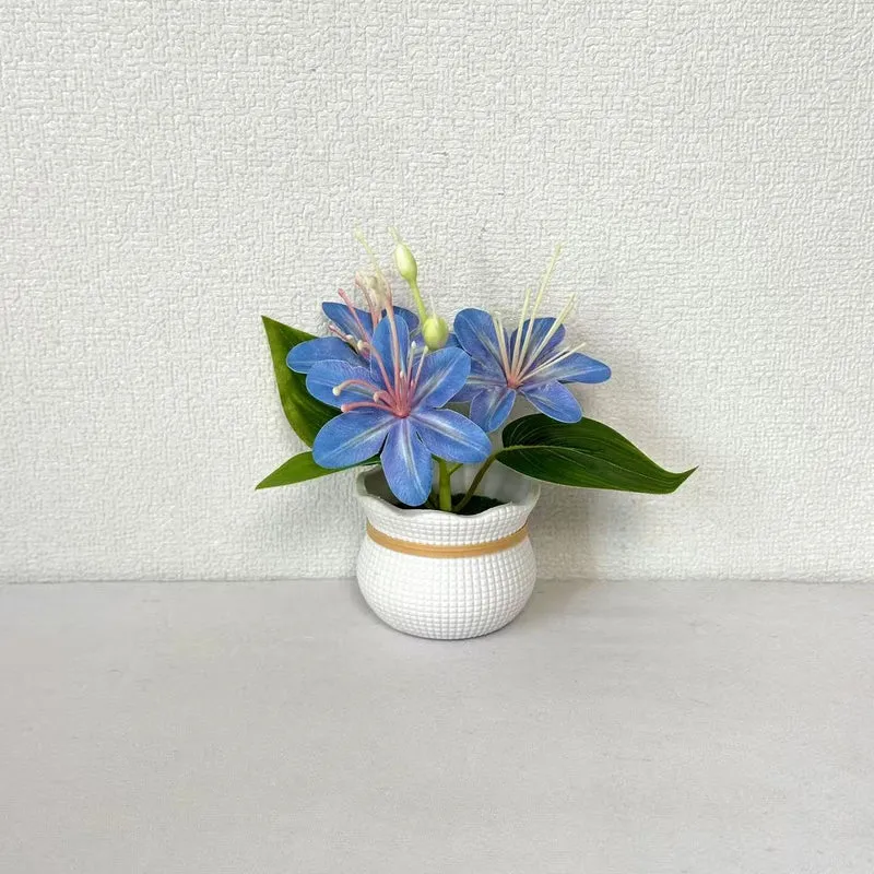 Künstliches Blumenarrangement für dekorative Wohnungsdisplay
