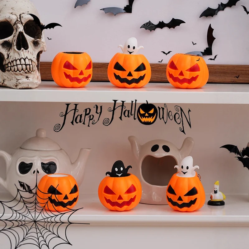 LED-Kürbis-Teelichthalter für Halloween dekorative batteriebetriebene Tischbeleuchtung aus Kunststoff