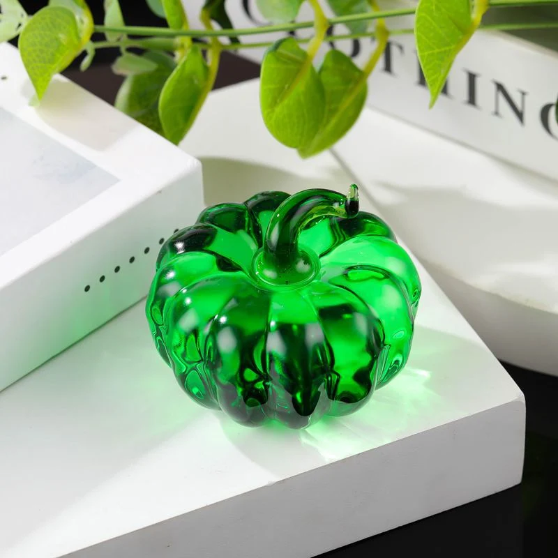 Handgeblasene Glas-Kürbis Dekofigur mit geschwungenem Stiel