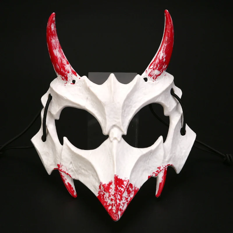 Halbgesichtsmaske mit fletschenden Vampirzähnen und verstellbarem Gummiband