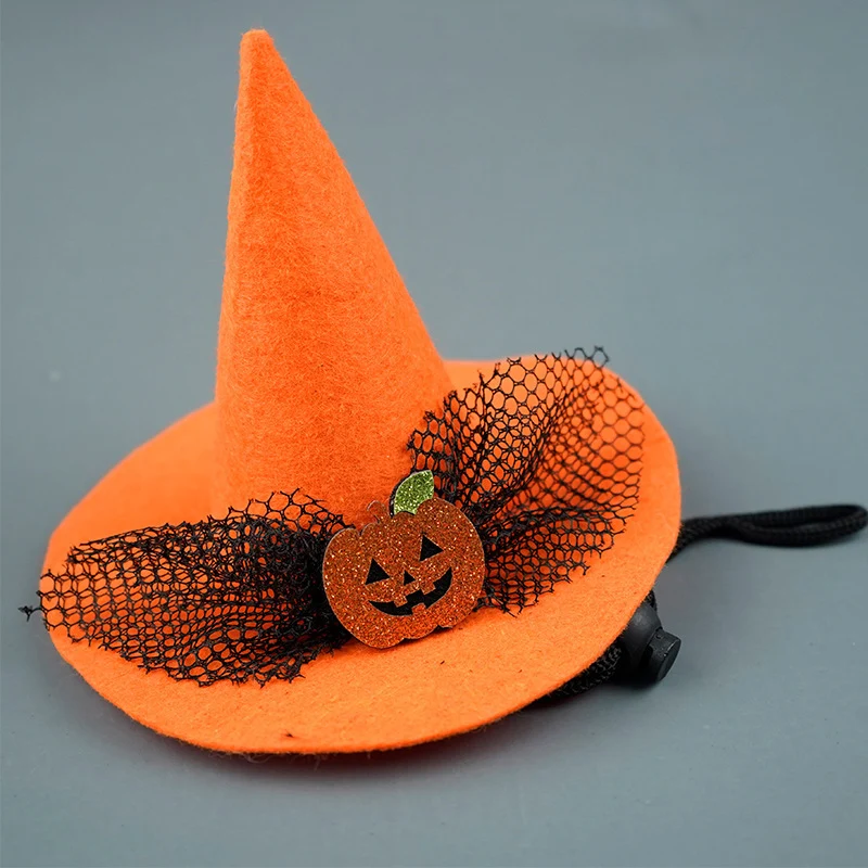 Halloween-Haube mit Fledermaus-Applikation